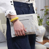 pochette gustave caviar, colore gustave caviar, taglia s. dettaglio del prodotto da bagno