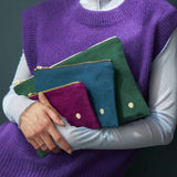 pochette iona nori, colore nori, taglia 14 x 19 x 1. dettaglio del prodotto da bagno