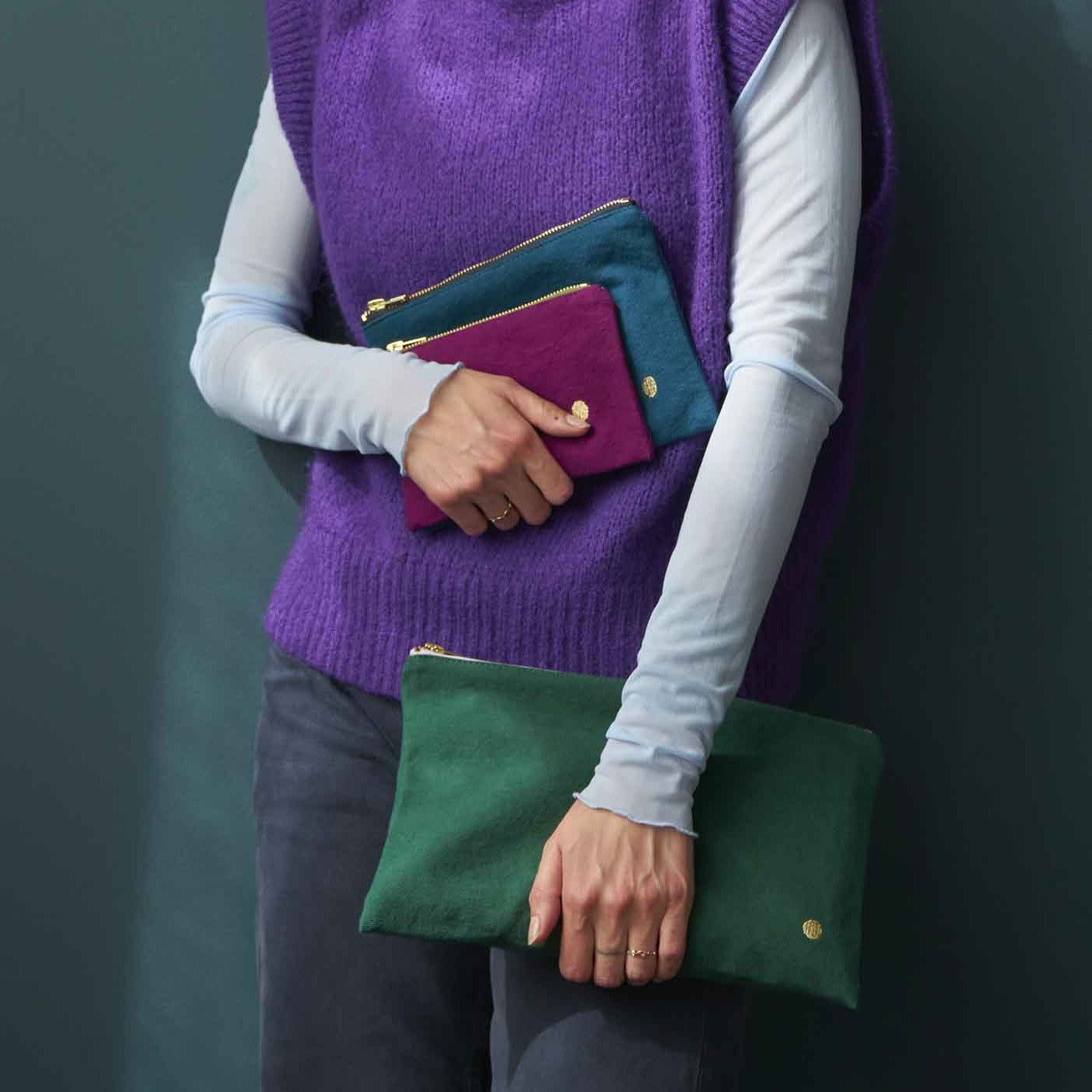 pochette iona nori, colore nori, taglia 19 x 28 x 1. dettaglio del prodotto da bagno