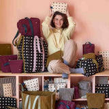 pochette mio ecru, colore ecru, taglia 14 x 19 x 1. dettaglio del prodotto da bagno