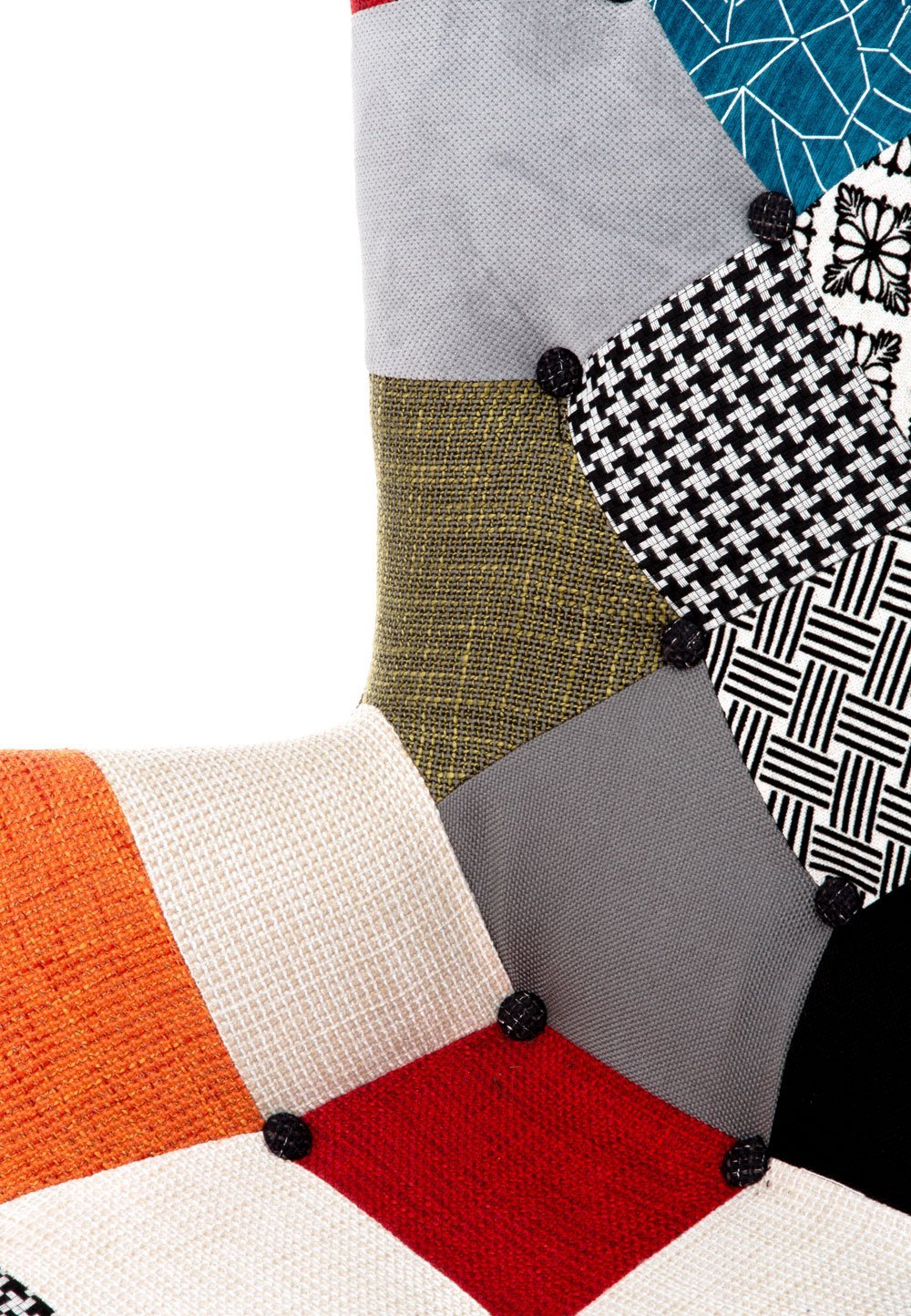 poltroncina havana imbottita in tessuto patchwork, dettaglio del rivestimento in tessuto o velluto