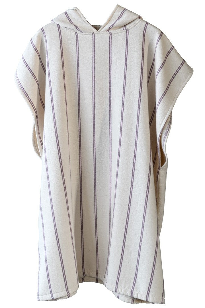 poncho marina pioggia viola, colore pioggia viola, taglia 95 x 80. poncho dallo stile casual e contemporaneo per un look rilassato