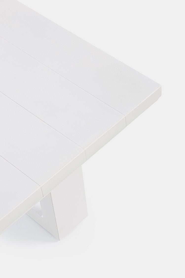 set salotto konnor con 2 divani e 1 tavolino in alluminio bianco, arredo outdoor raffinato e funzionale per ogni stagione