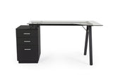 scrivania charlie in vetro temperato e base acciaio nero, con cassettiera 150,5 x 80 cm, ambientazione d’arredo con il...