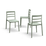 set di 4 sedie malaga in polipropilene verde, dettaglio della finitura in metallo, plastica o legno trattato