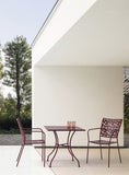 set di 4 sedie kelsie bordeaux, modello outdoor dal design moderno e pratico