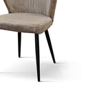 set di 2 sedie mantes in tessuto effetto velluto tortora e gambe in metallo antracite, dettaglio dei braccioli imbottiti o...