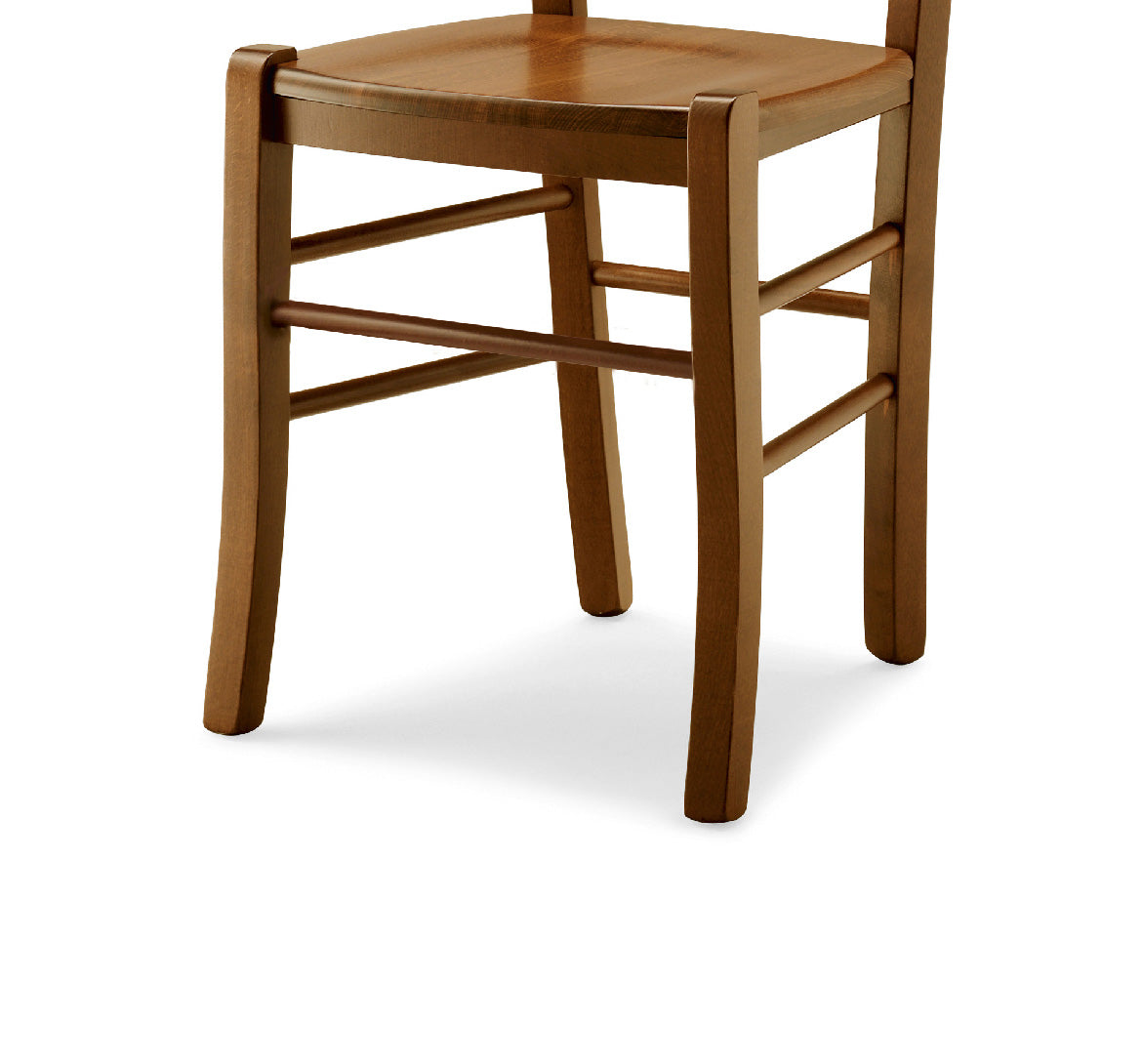 set di 2 sedie appia in legno massello noce, vista ambientata attorno a un tavolo da pranzo