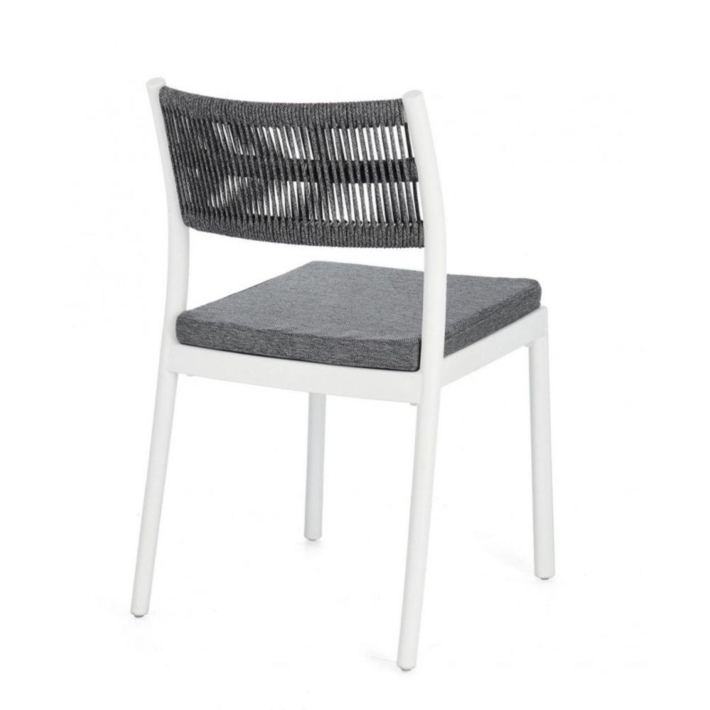 set di 4 sedie alvin in polipropilene bianco e corda intrecciata grigio scuro, impilabili, dettaglio della finitura in...
