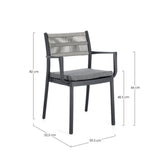 set di 4 sedie alvin in polipropilene antracite e corda intrecciata grigio chiaro, con braccioli, ambientazione su terrazza,...