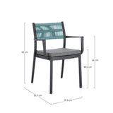 set di 4 sedie alvin in polipropilene antracite e corda intrecciata blu, con braccioli, ambientazione su terrazza, veranda o...