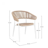 set di 4 sedie algaida in alluminio bianco e fibre intrecciate beige, impilabili, ambientazione su terrazza, veranda o prato