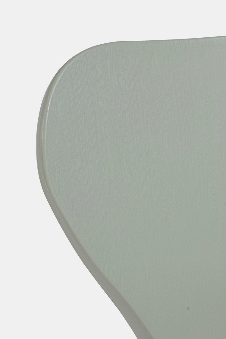 set di 4 sedie tessa in polipropilene e gambe verde oliva, facile da abbinare a qualsiasi stile d’arredo