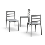 set di 4 sedie malaga in polipropilene grigio, dettaglio della finitura in metallo, plastica o legno trattato