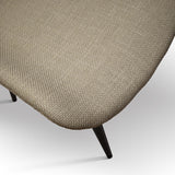 set di 4 sedie vienna in tessuto beige e gambe in metallo nero, facile da abbinare a qualsiasi stile d’arredo