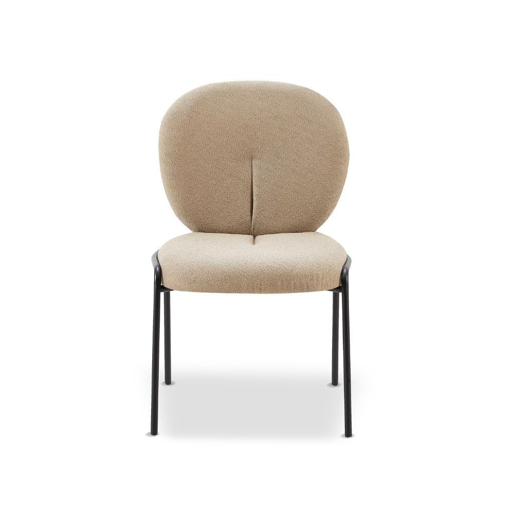 sedia da pranzo sirio tessuto teddy beige, dettaglio dell’imbottitura morbida e confortevole