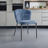 sedia imbottita cami in tessuto teddy azzurro polvere, sedia imbottita con rivestimento in tessuto o velluto