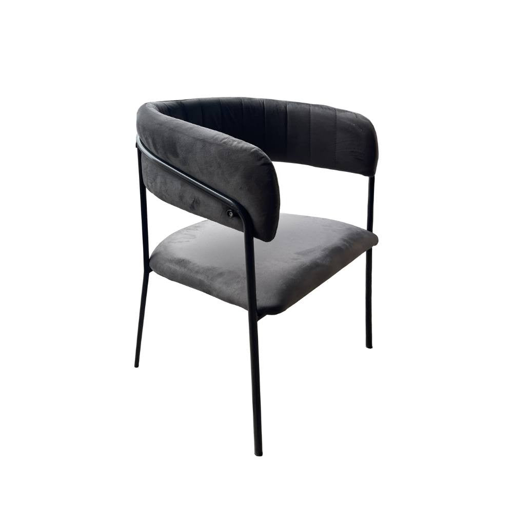 sedia key tessuto grigio fumè e struttura antracite, vista ambientata in soggiorno o sala da pranzo