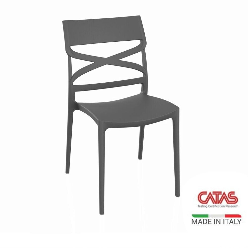 sedia flow in polipropilene rinforzata con fibra di vetro colore tortora, vista ambientata in cucina, ufficio o sala d’attesa