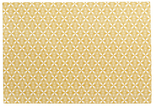 set da tavola calypse curry, colore curry, taglia 33 x 48. coordinato da tavola piegato con vista completa su sfondo neutro