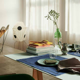 set di 2 tovagliette leonie indaco, colore indaco, taglia 40 x 50. protegge la superficie del tavolo con un tocco elegante e sostenibile