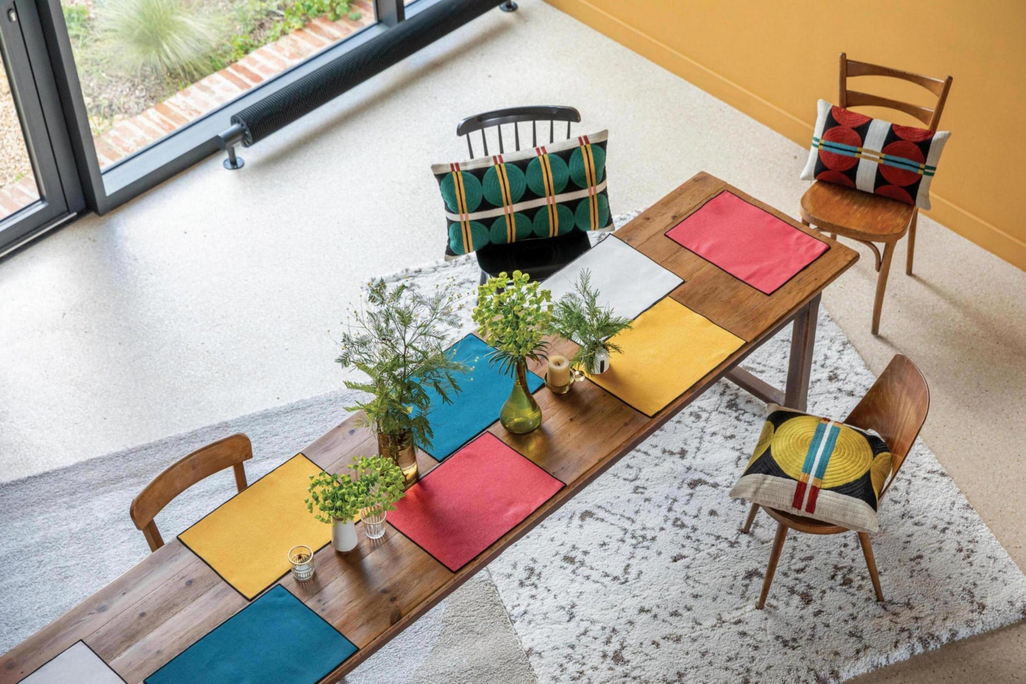 set di 2 tovagliette riciclate laora pavone, colore pavone, taglia 33 x 45. perfetta per colazioni, brunch o mise en place quotidiane