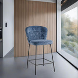 sgabello imbottito cami in tessuto teddy azzurro polvere, sgabello moderno per cucina, bar o penisola