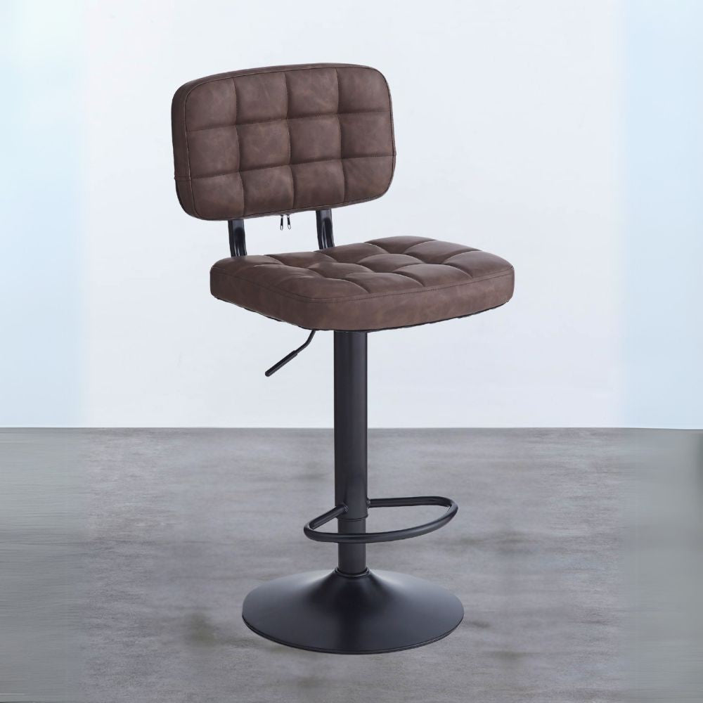 sgabello mavi con seduta e schienale in ecopelle brown e gamba in metallo nero, sgabello moderno per cucina, bar o penisola