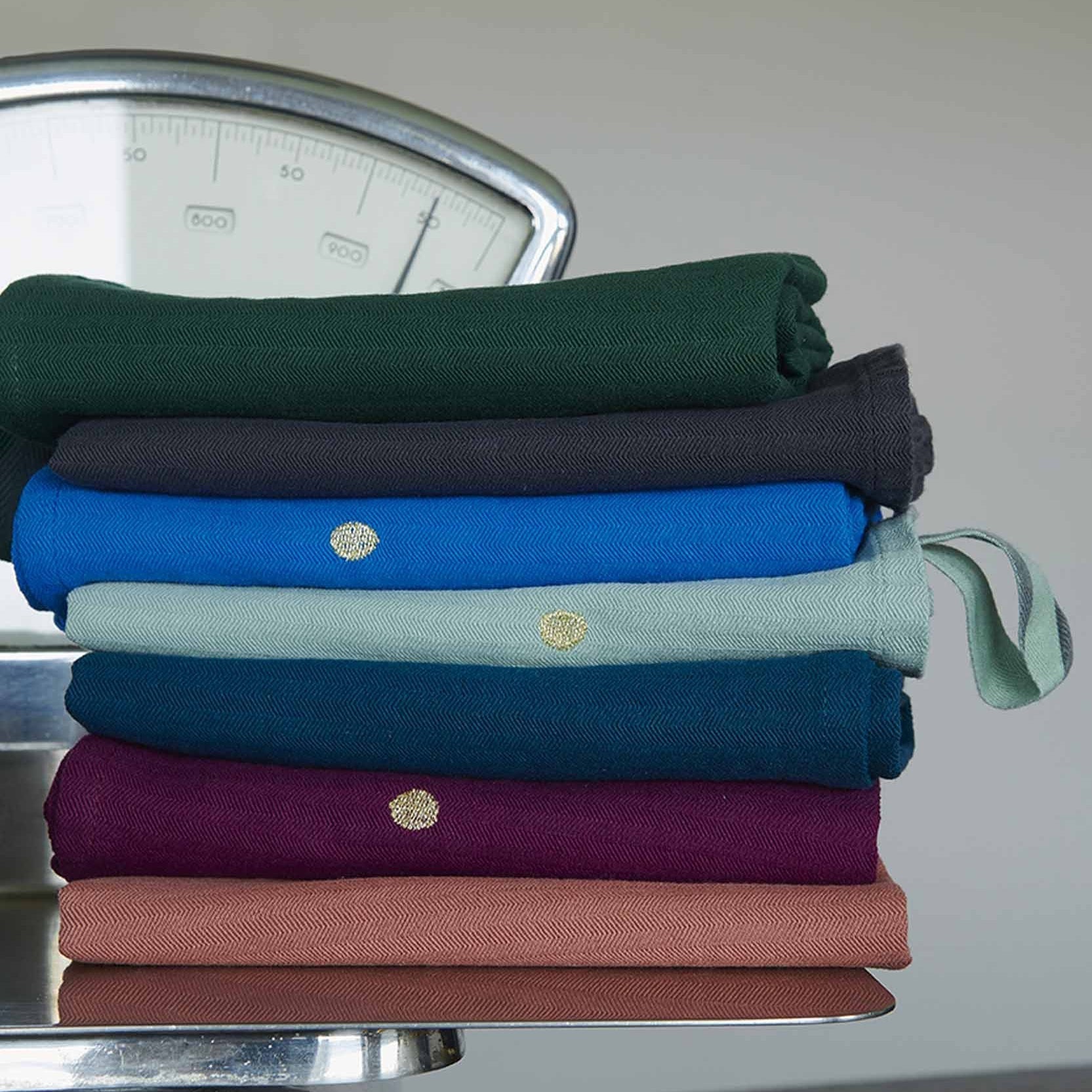 strofinaccio marcel nori, colore nori, taglia 50 x 80. ideale per mantenere la cucina pulita e ordinata