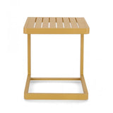 set di 2 tavolini rettangolari konnor in alluminio giallo senape, vista ambientata su terrazza o veranda