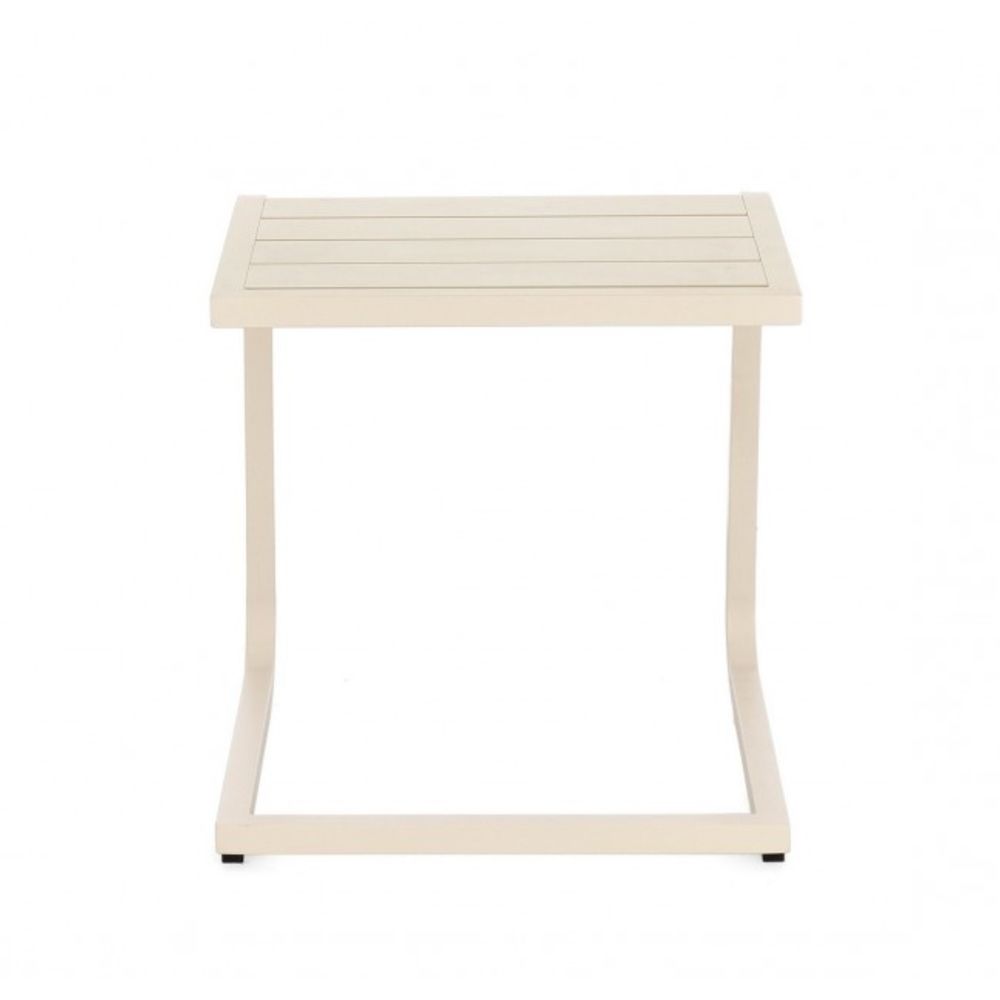tavolino taylor in alluminio beige, vista ambientata su terrazza o veranda