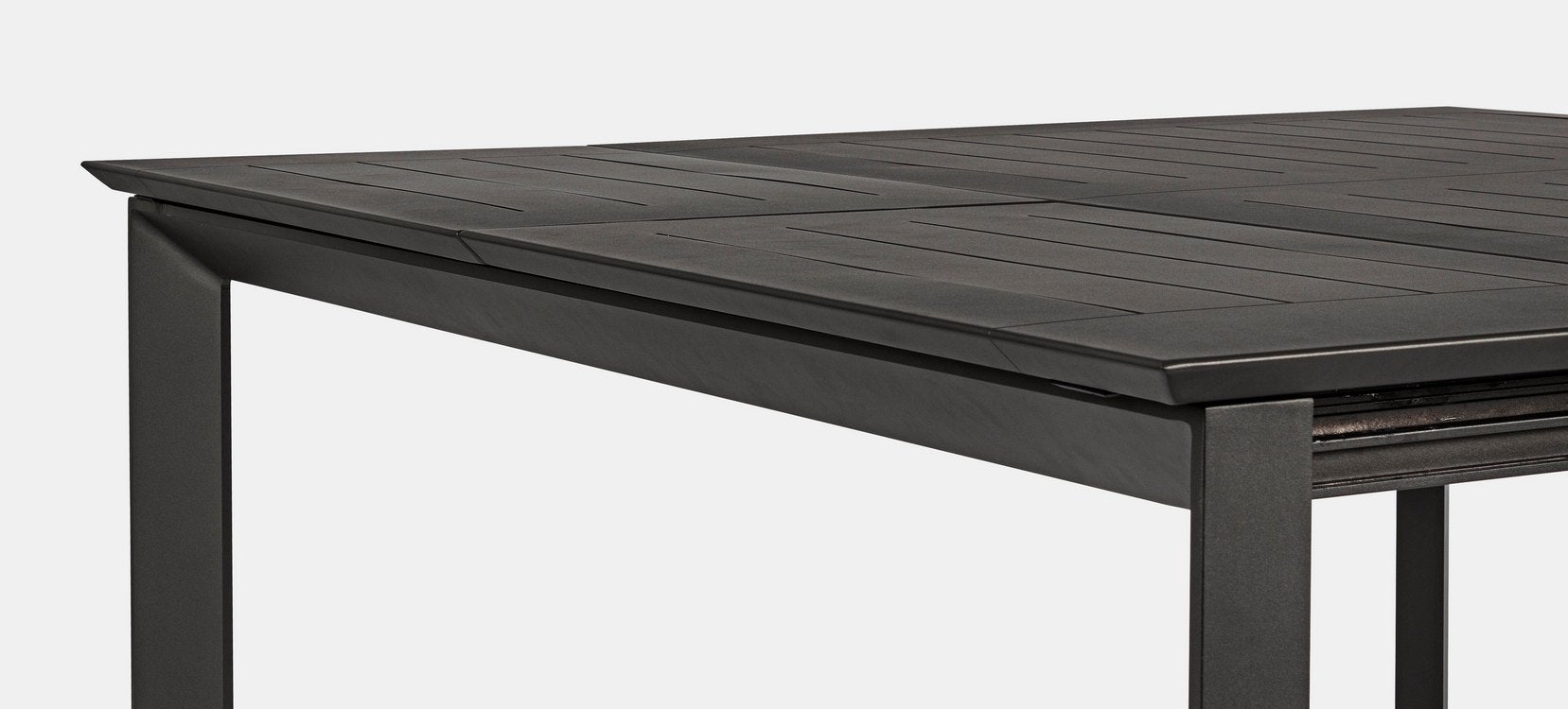 tavolo allungabile konnor in alluminio antracite 160×110 cm – 160×160 cm, facile da pulire e da spostare all’occorrenza