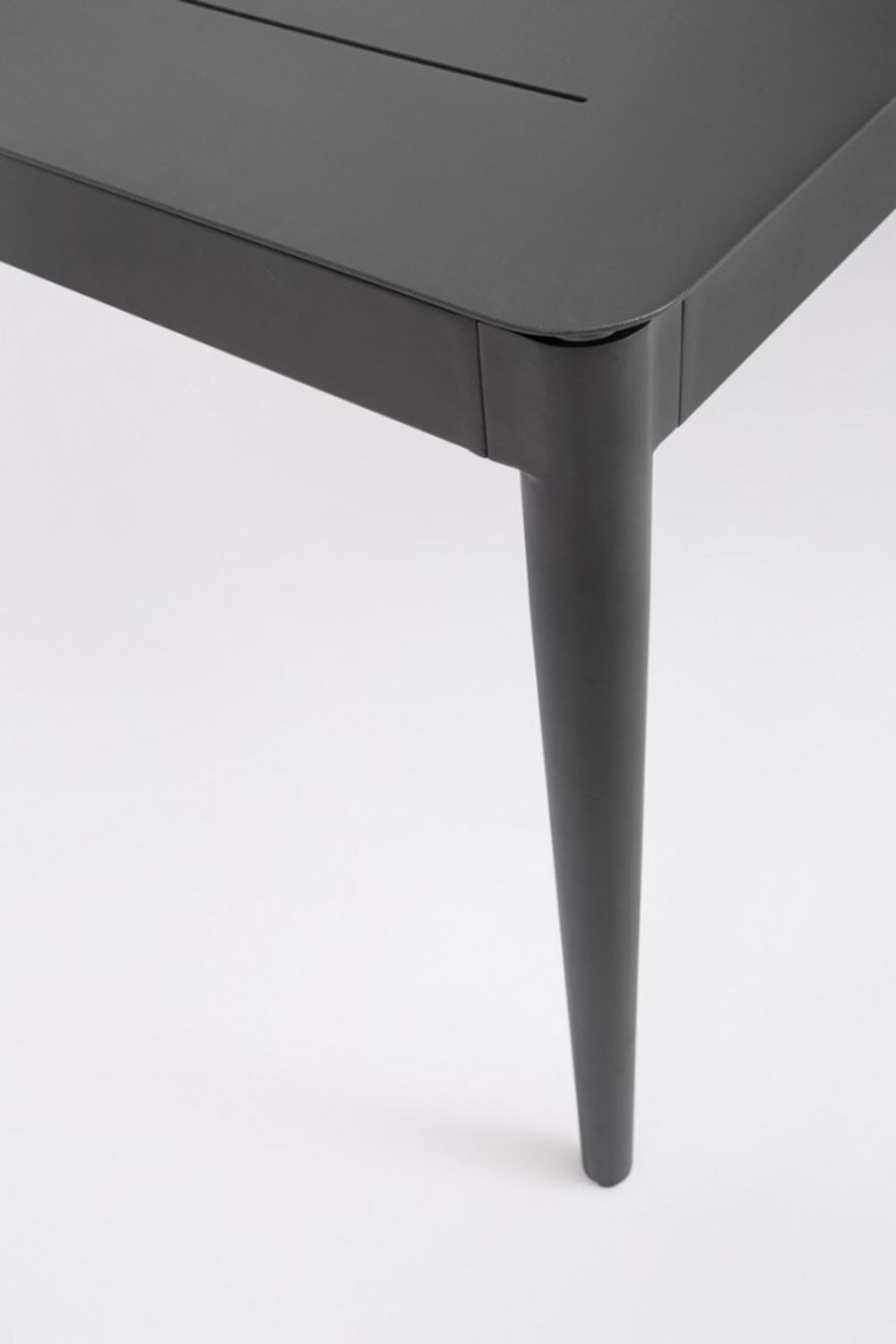 tavolo fisso nebula in alluminio antracite 160×90 cm, ideale per barbecue, aperitivi o relax estivo