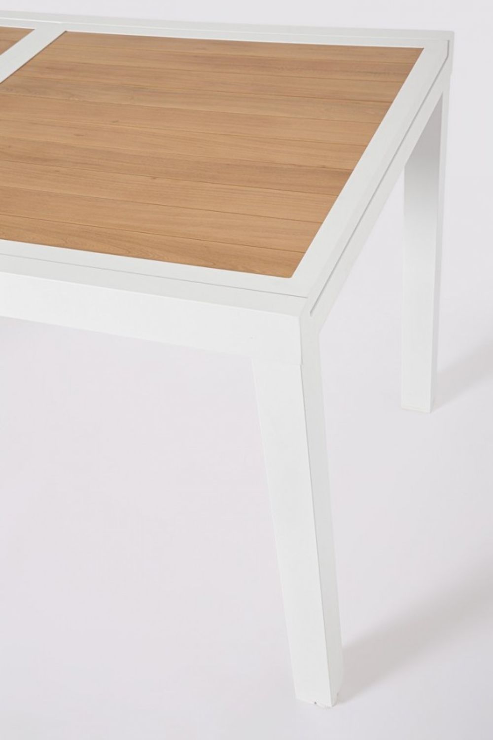 tavolo allungabile hilija effetto legno e struttura in alluminio bianco 140×77 cm – 210×77 cm, design resistente e dal look...