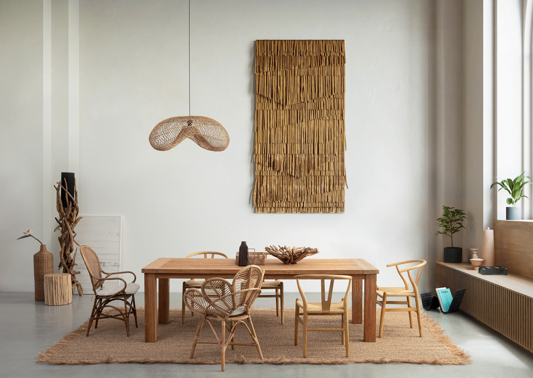 tavolo allungabile bounty in legno teak riciclato 160×95 – 220×95 cm, ambientazione d’arredo con il prodotto protagonista