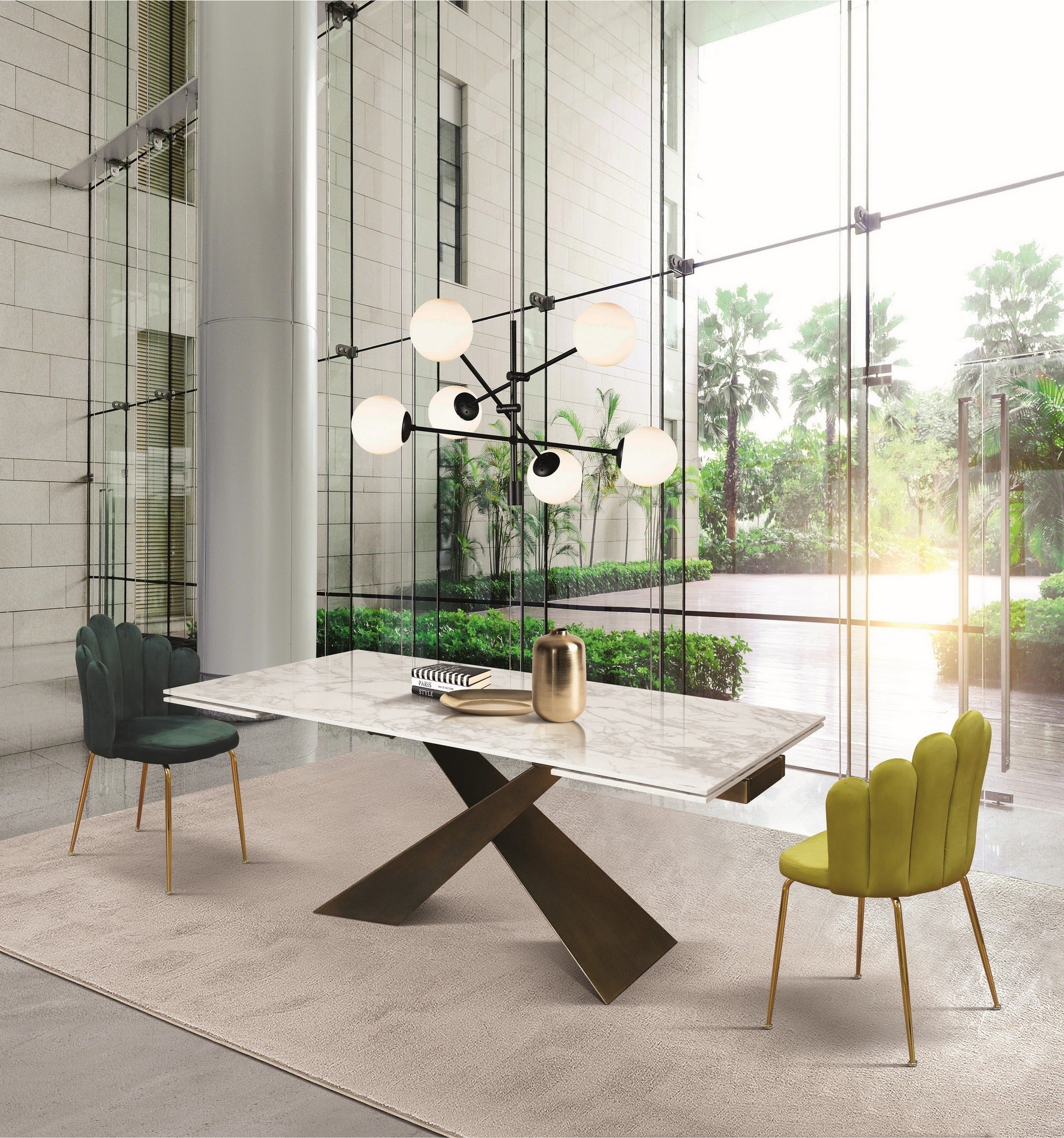 tavolo figari in vetroceramica bianco arabesco con gambe a x in metallo bronzo, allungabile 180×90 cm – 260×90 cm, vista...