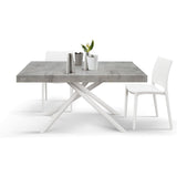tavolo carrara in legno, finitura grigio cemento e base in metallo verniciato bianco, allungabile 140×90 cm – 220×90 cm,...