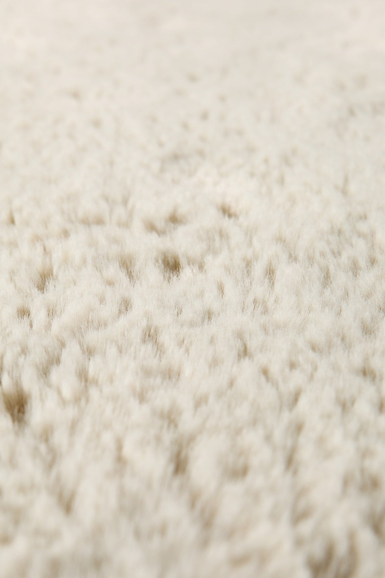 tappeto eddy avorio, colore avorio, taglia diamètre 120. perfetti per valorizzare soggiorno, camera e zona relax con eleganza