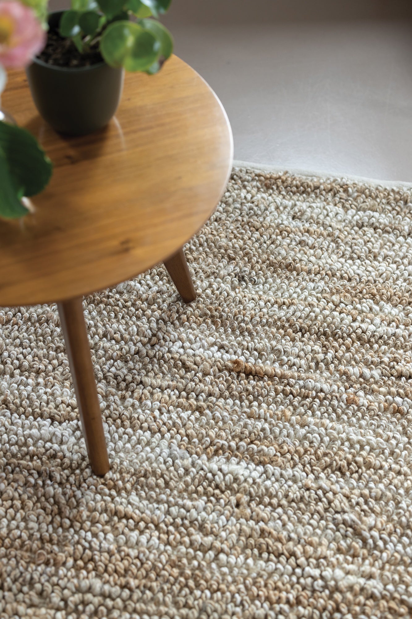 tappeto micha naturale, colore naturale, taglia 160 x 230. design esclusivo che unisce estetica e funzionalità per la casa moderna