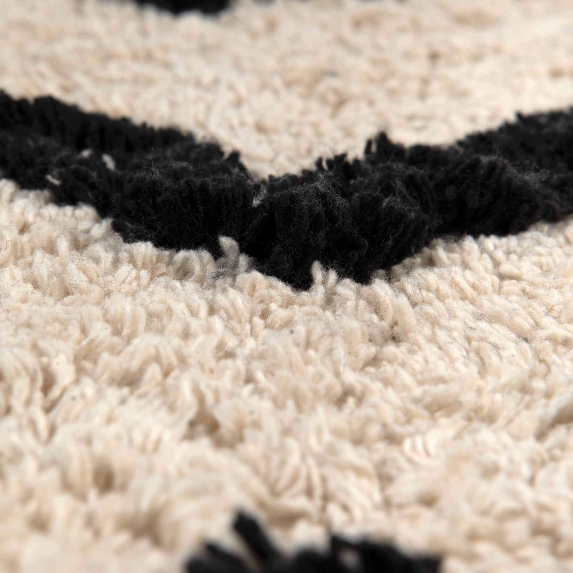 tappeto sami ombra, colore ombra, taglia diamètre 160. perfetti per valorizzare soggiorno, camera e zona relax con eleganza