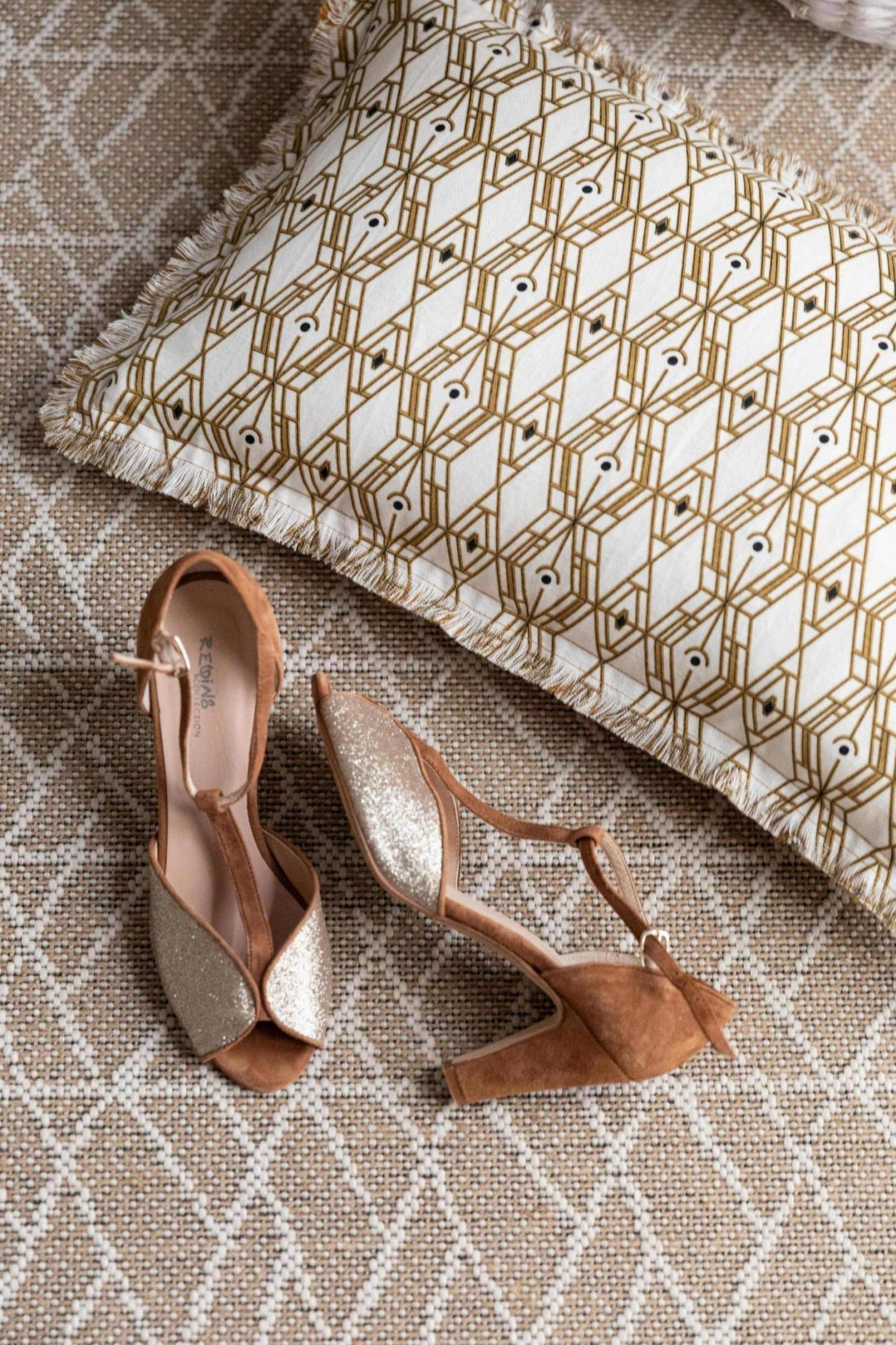 tappeto outdoor adam 2 lino, colore lino, taglia 200 x 290. dettaglio del prodotto da bagno