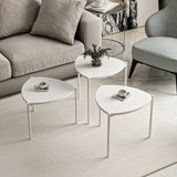 tris tavolini da salotto lenny struttura e piano bianco, ideale per appoggiare decorazioni o accessori