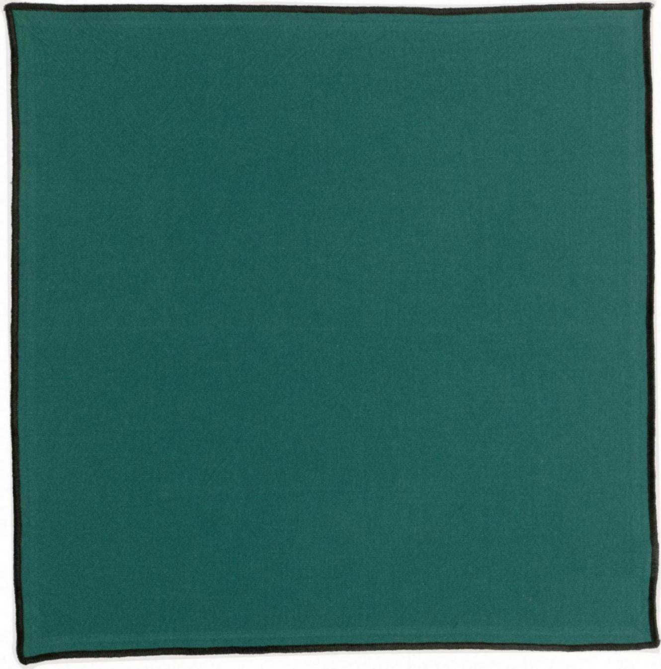 tovagliolo riciclato grace pavone, colore pavone, taglia 40 x 40. tovagliolo piegato con cura su sfondo neutro, dettaglio tessuto e cuciture