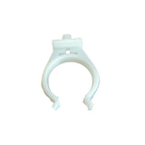 gancio per zoccolo colore bianco bk03, zoccolo per cucina visto frontalmente