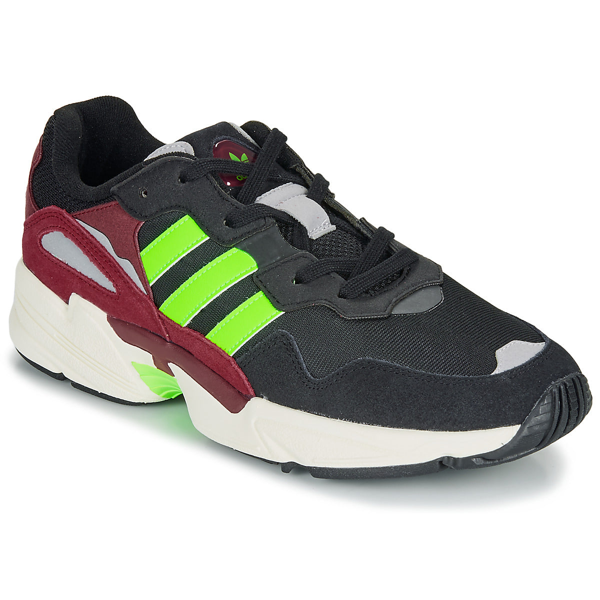 Sneakers uomini adidas  YUNG-96  Nero 