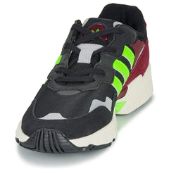 Sneakers uomini adidas  YUNG-96  Nero 