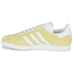 Sneakers uomini adidas  GAZELLE  Giallo 