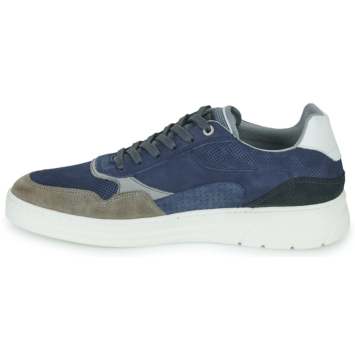 Sneakers uomini Bullboxer  114P21857ADEGN  Blu 