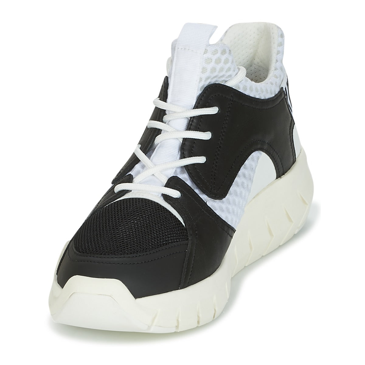 Sneakers uomini Bikkembergs  FIGHTER 2022 LEATHER  Nero 