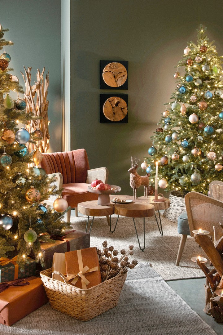 albero di natale bellamonte 240 cm, perfetto per decorare la casa durante le feste